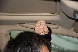 2012款丰田汉兰达2.7L两驱5座运动版