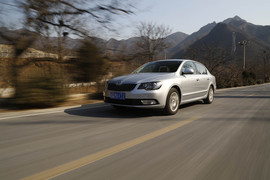 2014款速派1.8TSI自动名仕版试驾组图