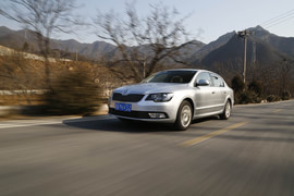 2014款速派1.8TSI自动名仕版试驾组图