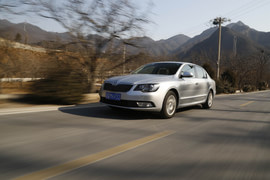 2014款速派1.8TSI自动名仕版试驾组图