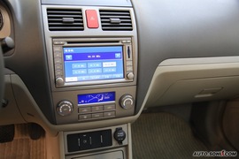 2009款帝豪EC718试驾实拍
