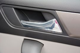 2015款斯柯达昕锐1.6L手动优选型