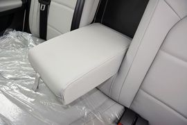 2015款斯柯达昕锐1.6L手动优选型