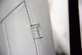 2015款斯柯达昕锐1.6L手动优选型