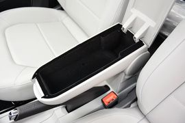 2015款斯柯达昕锐1.6L手动优选型