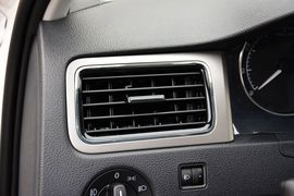 2015款斯柯达昕锐1.6L手动优选型