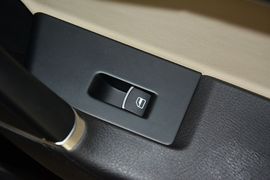 2015款大众迈腾2.0TSI旗舰型
