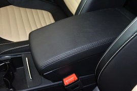 2015款大众迈腾2.0TSI旗舰型