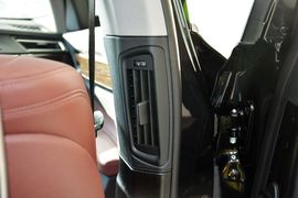 2014款宝马730Li臻享型