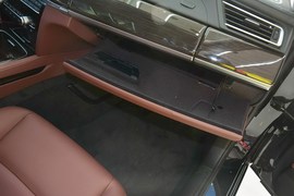 2014款宝马730Li臻享型