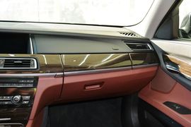2014款宝马730Li臻享型