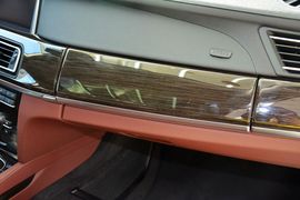 2014款宝马730Li臻享型