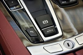 2014款宝马730Li臻享型