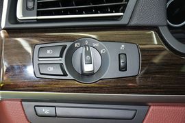 2014款宝马730Li臻享型