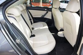 2015款斯柯达昕锐1.6L自动智选型