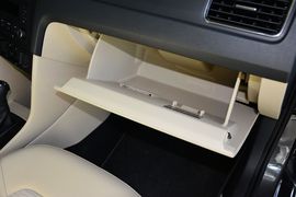 2015款斯柯达昕锐1.6L自动智选型