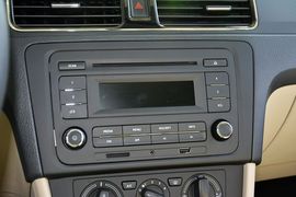 2015款斯柯达昕锐1.6L自动智选型