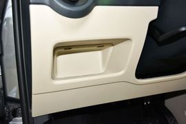 2015款斯柯达昕锐1.6L自动智选型