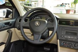 2015款斯柯达昕锐1.6L自动智选型