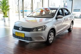 2015款大众捷达1.6L自动时尚型
