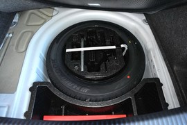 2013款大众朗行1.6L手动舒适型