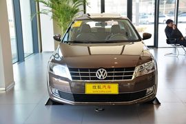 2013款大众朗行1.6L手动舒适型