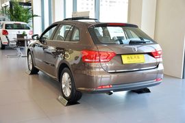 2013款大众朗行1.6L手动舒适型