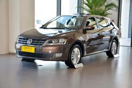 2013款大众朗行1.6L手动舒适型