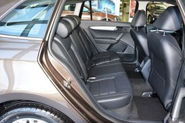 2013款大众朗行1.6L手动舒适型