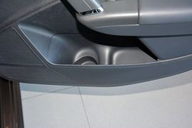 2013款大众朗行1.6L手动舒适型