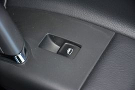 2013款大众朗行1.6L手动舒适型