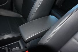 2013款大众朗行1.6L手动舒适型
