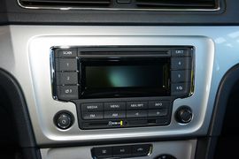 2013款大众朗行1.6L手动舒适型
