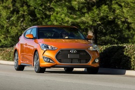 2016款现代飞思Veloster