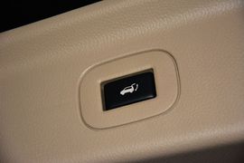 2015款日产贵士3.5L