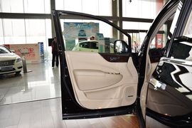 2015款日产贵士3.5L