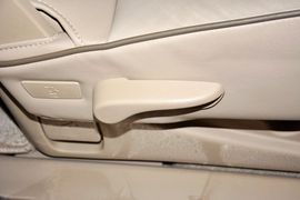 2015款日产贵士3.5L