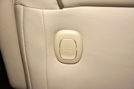 2015款日产贵士3.5L