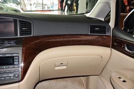 2015款日产贵士3.5L