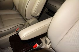 2015款日产贵士3.5L