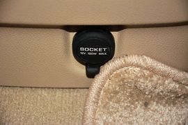 2015款日产贵士3.5L