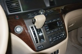 2015款日产贵士3.5L