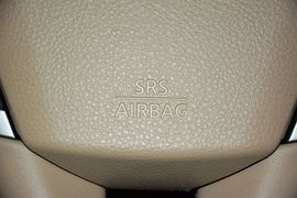 2015款日产贵士3.5L