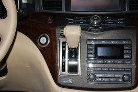 2015款日产贵士3.5L