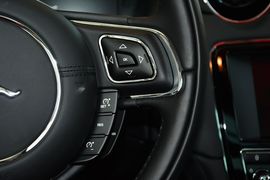 2015款捷豹XJL