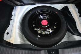 2015款丰田致炫1.5G手动炫动天窗特别版