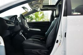 2015款丰田致炫1.5G手动炫动天窗特别版