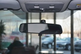 2015款丰田致炫1.5G手动炫动天窗特别版