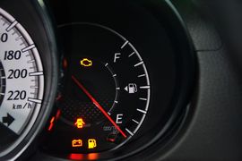 2015款丰田致炫1.5G手动炫动天窗特别版