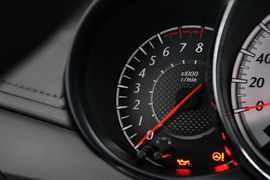 2015款丰田致炫1.5G手动炫动天窗特别版